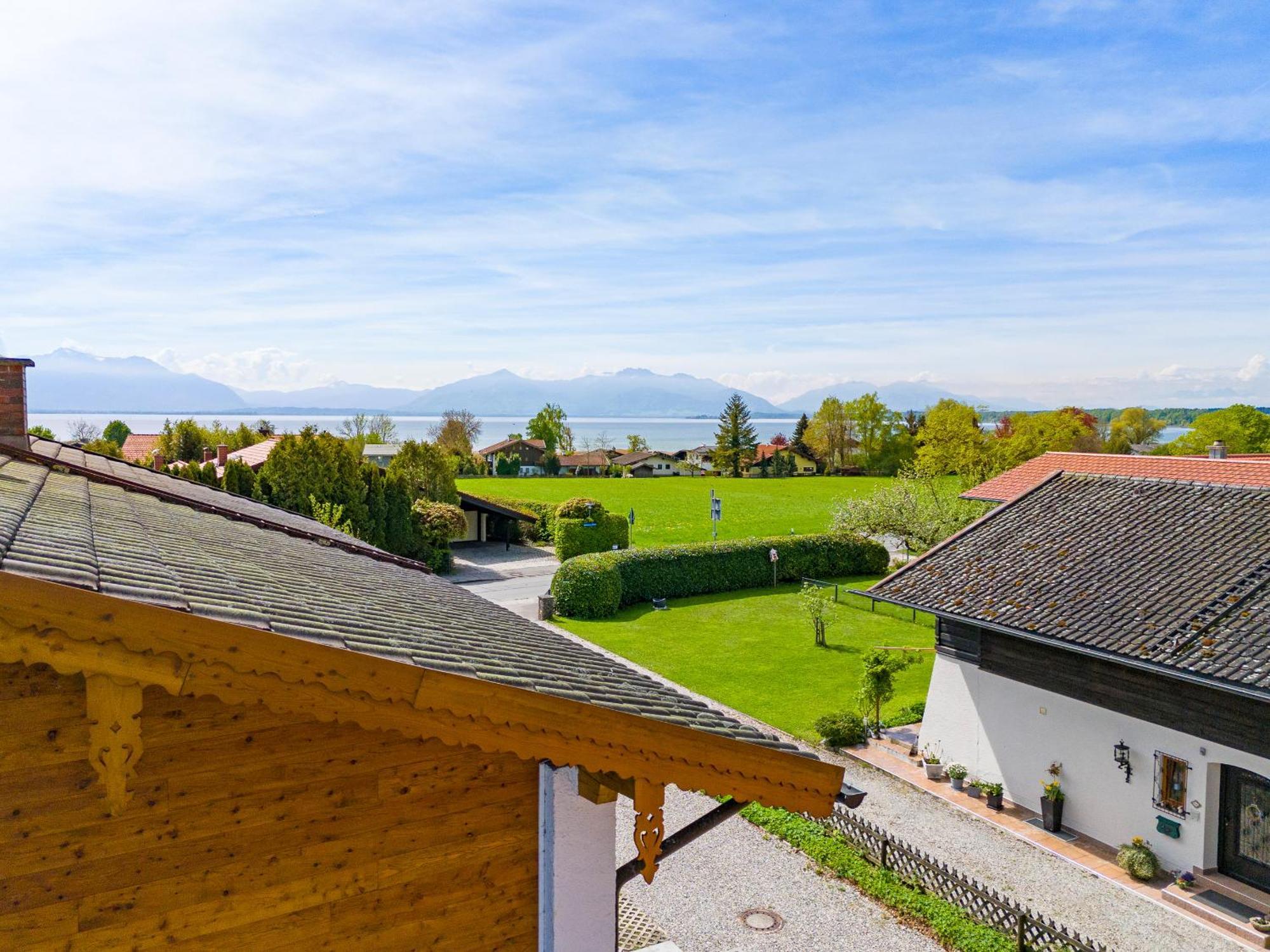 Chalet Am See - Seeblick Bergblick Modern Charmant Neu Seeon Seebruck Bagian luar foto