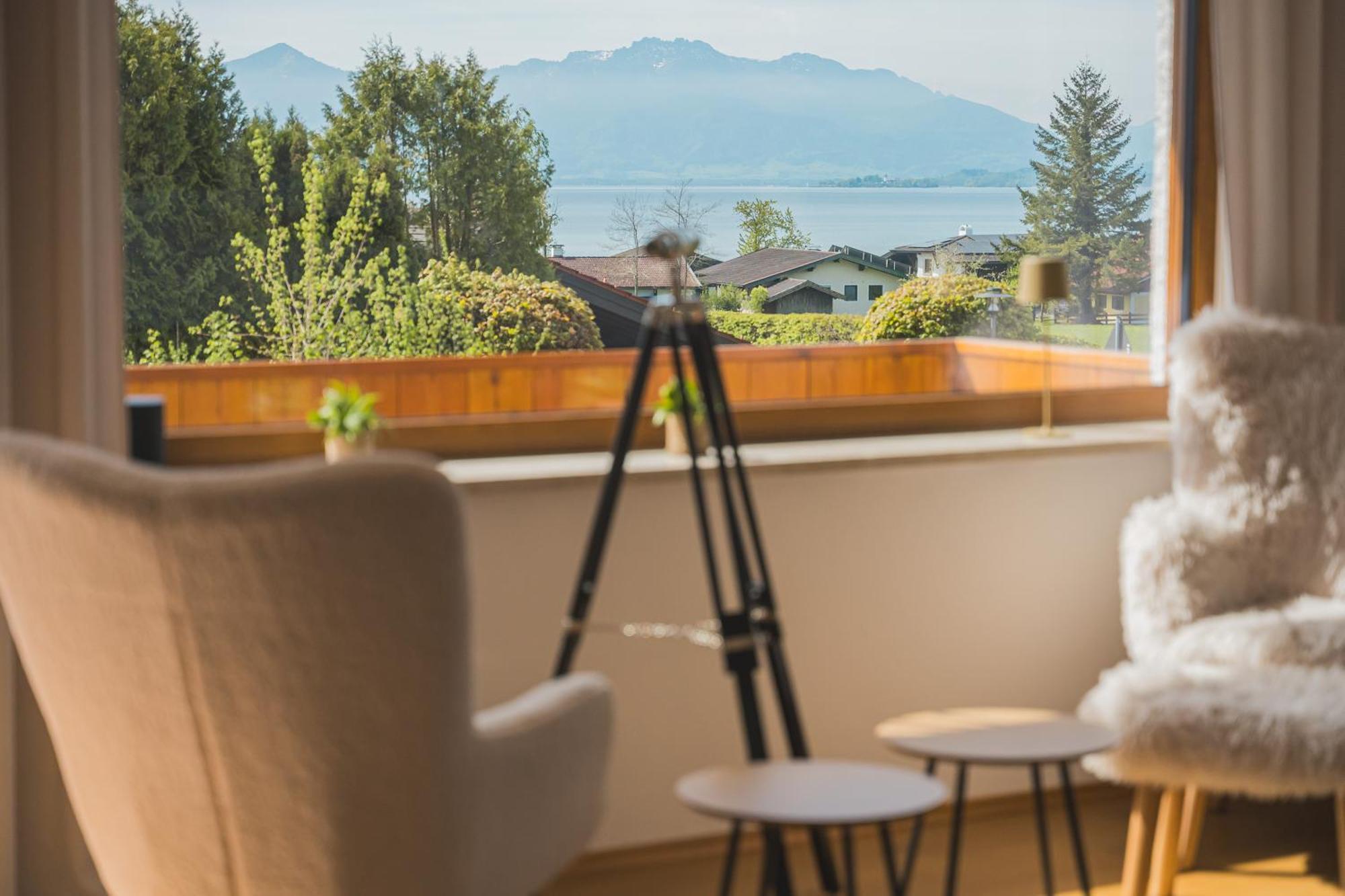 Chalet Am See - Seeblick Bergblick Modern Charmant Neu Seeon Seebruck Bagian luar foto