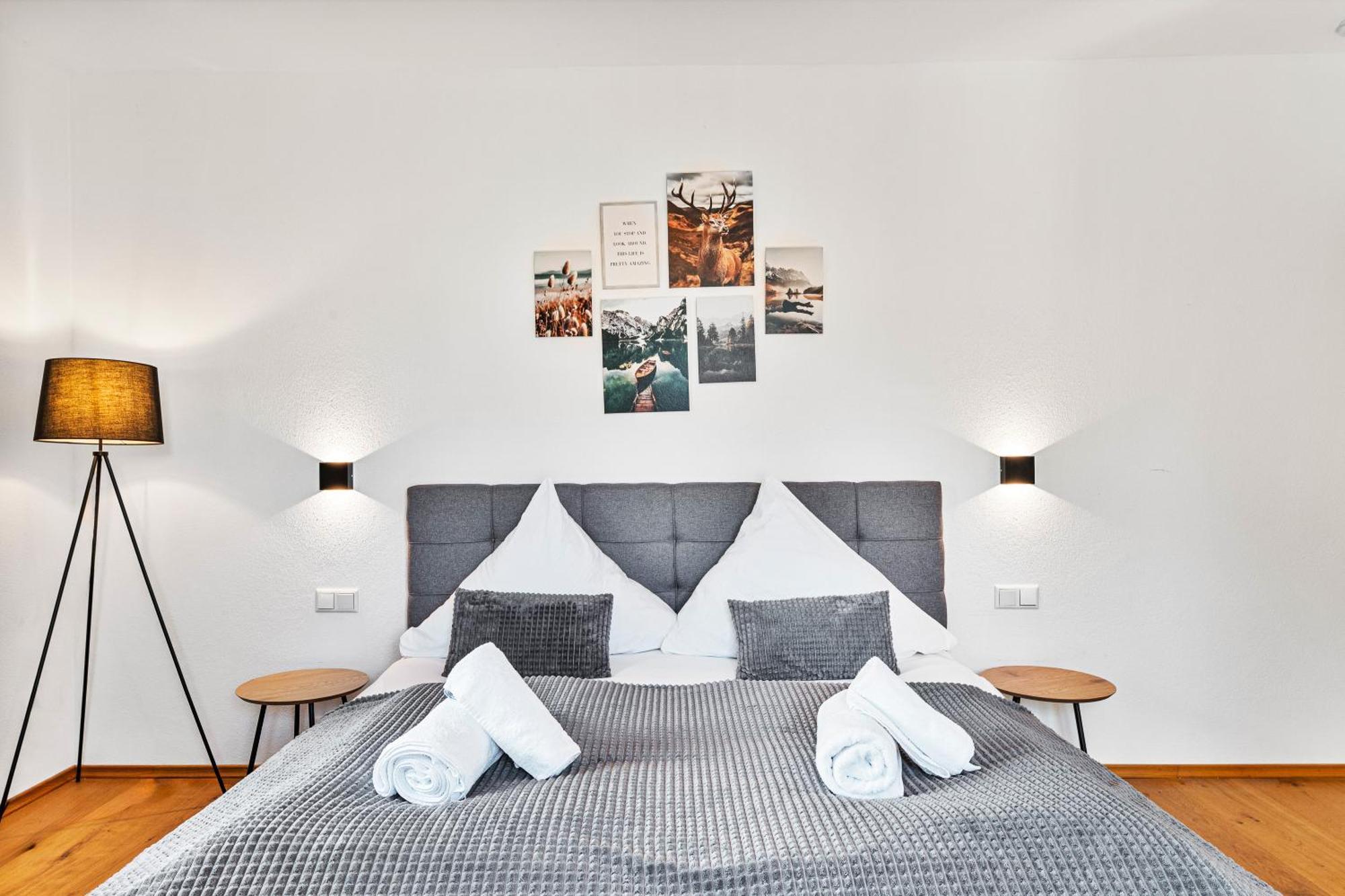 Chalet Am See - Seeblick Bergblick Modern Charmant Neu Seeon Seebruck Bagian luar foto