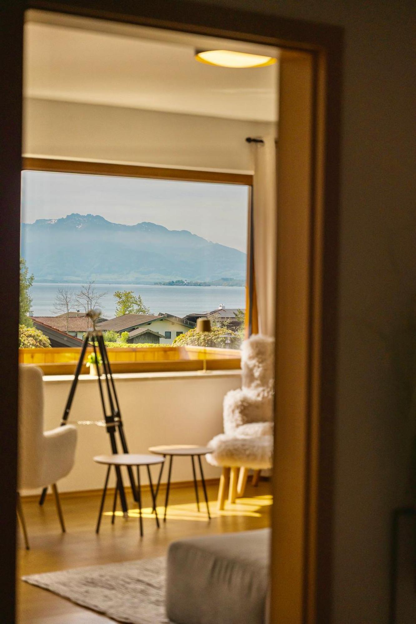 Chalet Am See - Seeblick Bergblick Modern Charmant Neu Seeon Seebruck Bagian luar foto